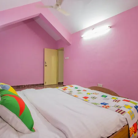 Oyo 12037 Home 2Bhk With Balcony Margao